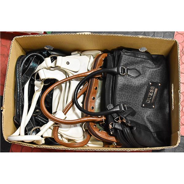 LOT WITH 4 NICE PURSES INCLUDING GUESS PURSE