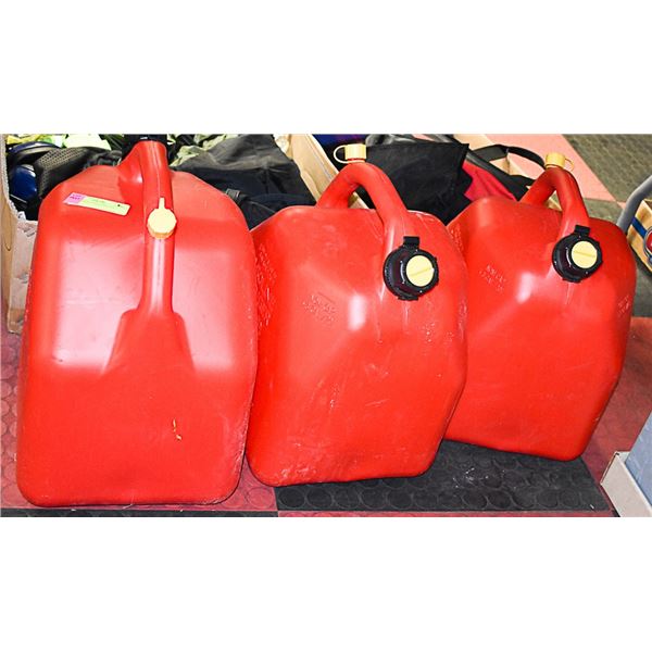 3 GAS CANS- 5 GALLONS/ 20 L