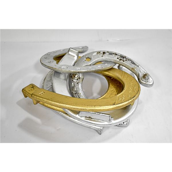 LOT OF 6 CAST IRON HORSESHOES