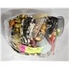 Image 1 : LARGE BAG OF VINTAGE MIXED JEWELRY