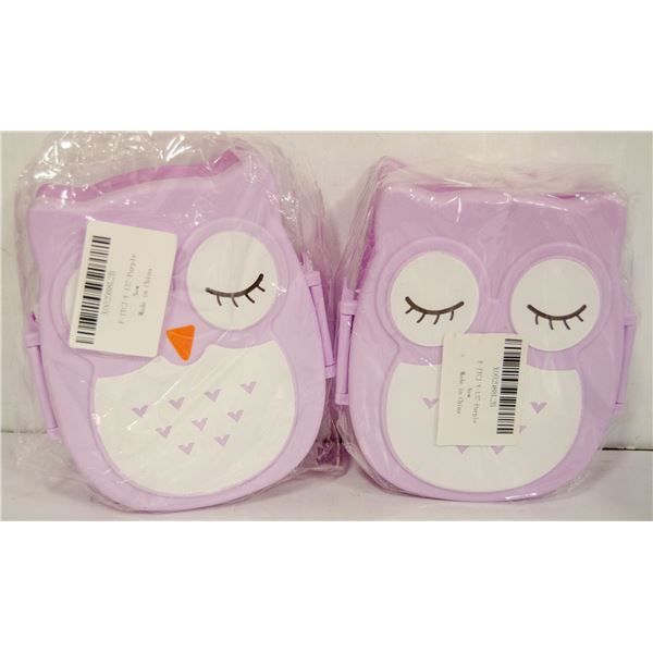 LOT OF 2 SANDWICH CONTAINER