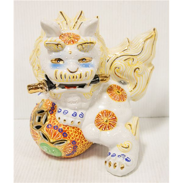 CHINESE LARGE PORCELAIN DRAGON