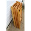 Image 2 : 4 Solid Wood Folding Chairs