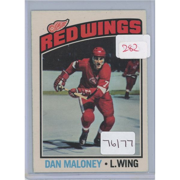 Gradable Cards - 76/77 OPC Dan Maloney #101
