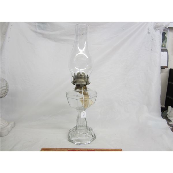 Antique Panell Pattern Oil Lamp no damage