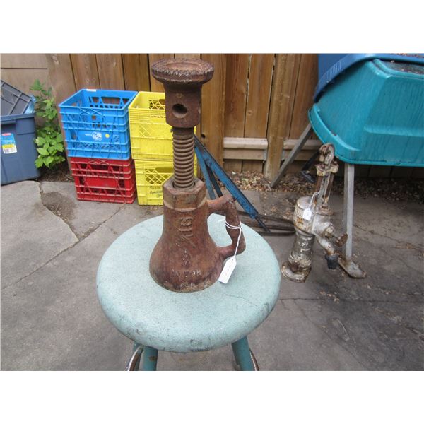 Vintage 10 Ton Truck Jack