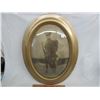 Image 2 : Anique World War 1 Soldier in Oval Gold Colored Bubble Glass Frame