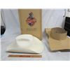 Image 1 : Vintage Smith Bilt White Cowboy Hat size 7 1/2 with box