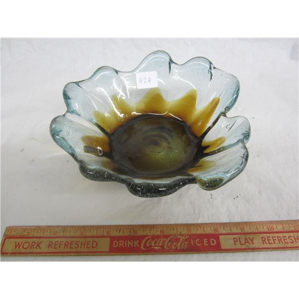 1960's Art Glass Bowl