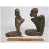 Image 2 : Vintage Artists Sculptors of a Man and Women signed DA 77