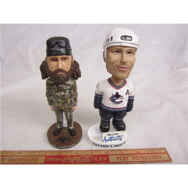 2 Bobble Heads Jake Robertson and Trevor Linden