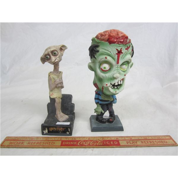 2 Bobble Heads Monster and Lord of the Rings