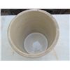 Image 2 : Medalta 3 Gallon Crock no Cracks