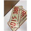 Image 2 : Pair of 1975 Sask Licence Plates