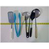 Image 1 : Lot of Kitchen Utensils