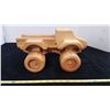 Image 1 : Wooden 4 X 4 Truck Measures 15 Inch Long