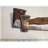 Image 2 : MINI HATCHET W/ KNIFE SHEATH