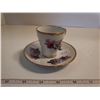 Image 1 : MINIATURE ROSES TEACUP & SAUCER