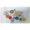 Image 1 : Lot of collectible vintage pin backs