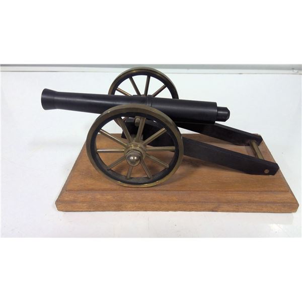 Vintage Desktop Cannon Figurine