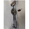 Image 3 : Vintage Hand operated egg beater