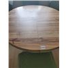Image 2 : Vintage Round Dining Table w/ leaf & 4 Green Chairs