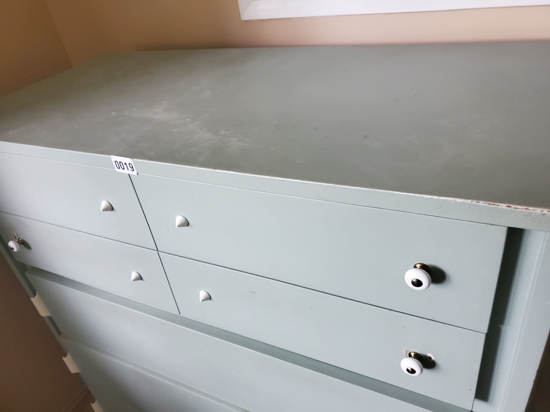 Vintage Stand Up Dresser