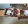 Image 4 : Vintage Sewing Box with Sewing material Inside