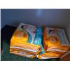 Image 5 : Assorted Linen & Towels, Non Woven Sponges, Baby Wipes