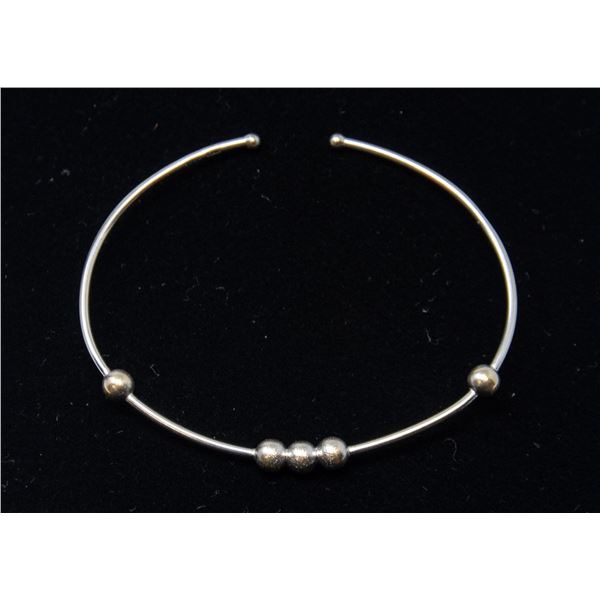 ITALIAN 14K GOLD BANGLE WITH BALLS, APPROX. 7"