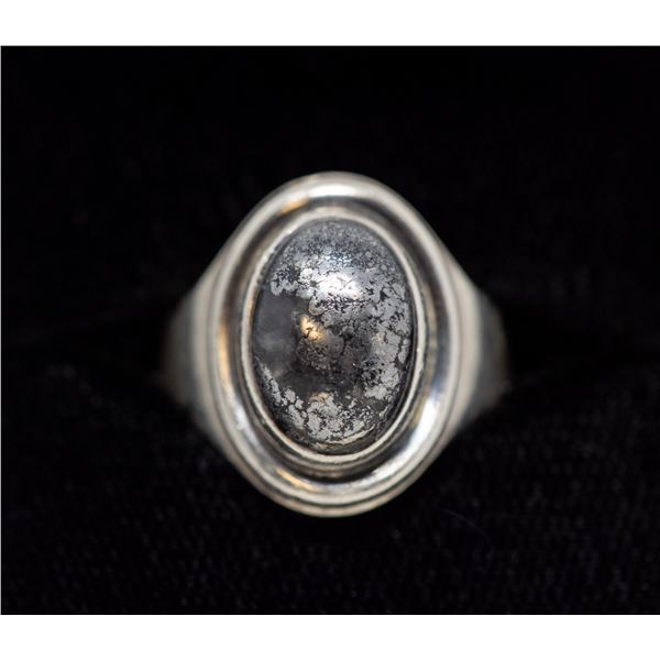 STERLING SILVER DARLA HESSE RING, GREY METAL OVAL,
