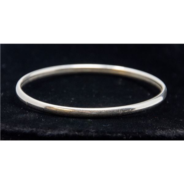 ITALIAN SILVER SIMPLE BANGLE WITH CLASP,