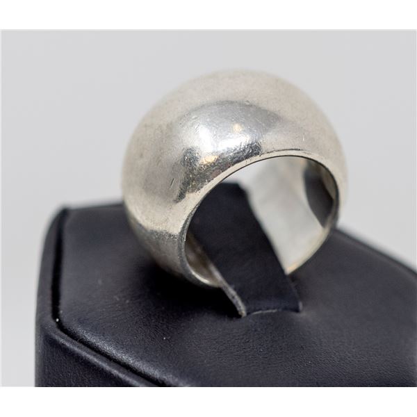 SILVER RING, THICK BAND, APPROX. SIZE 5.5
