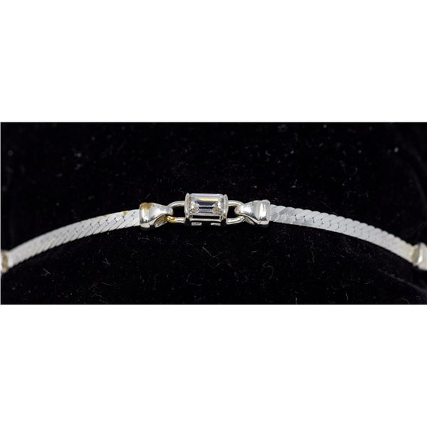 ITALIAN SILVER CURB CHAIN  BRACELET WITH 3 CLEAR