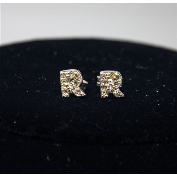 SILVER LETTER R EARRINGS WITH CLEAR STONES