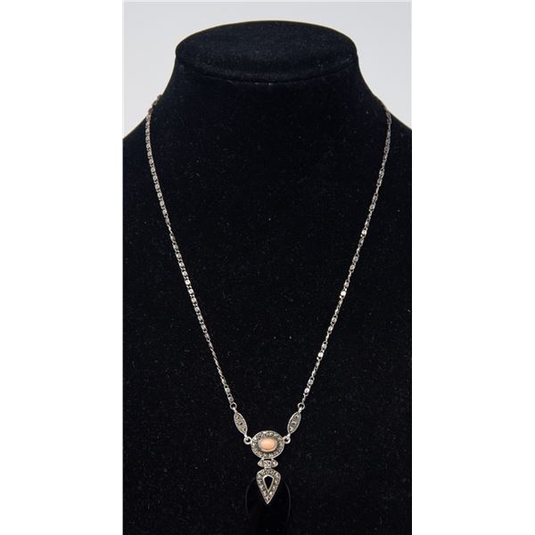 SILVER INVERTED TEARDROP PENDANT NECKLACE
