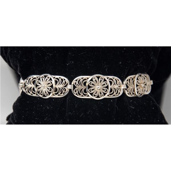 BIRKS STERLING SILVER FLORAL EMBLEM LINK BRACELET