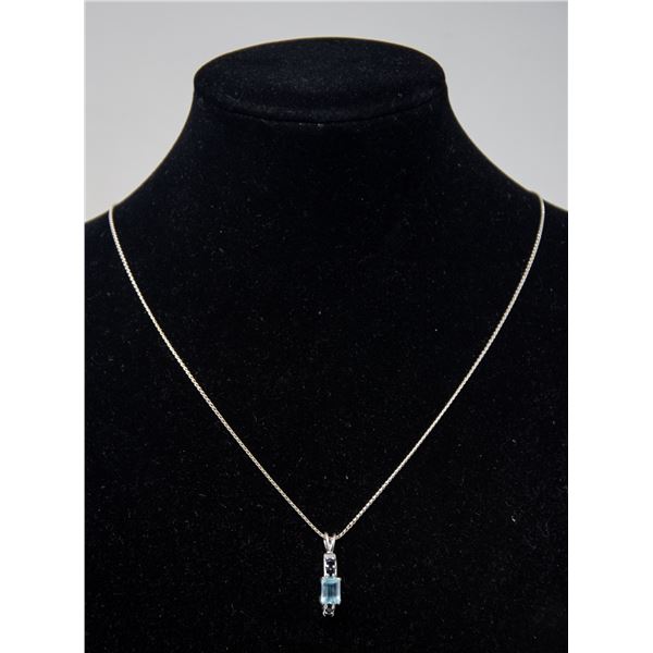 STERLING SILVER PENDANT NECKLACE WITH