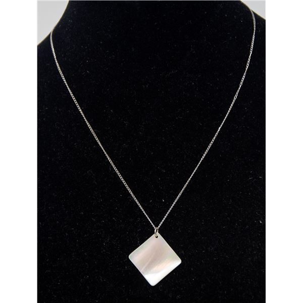 STERLING SILVER NECKLACE WITH SQUARE PEARL-LIKE