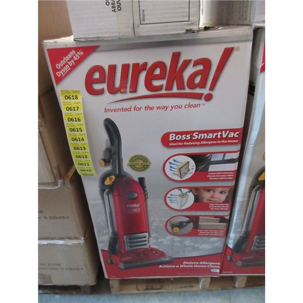 New Eureka Upright Boss SmartVac 4870MZ