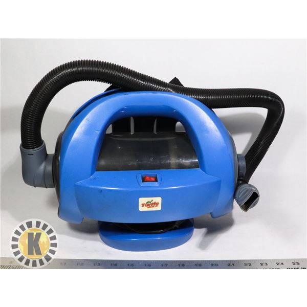 TURTLE WAX AUTO VAC BAGLESS VACUUM/BLOWER