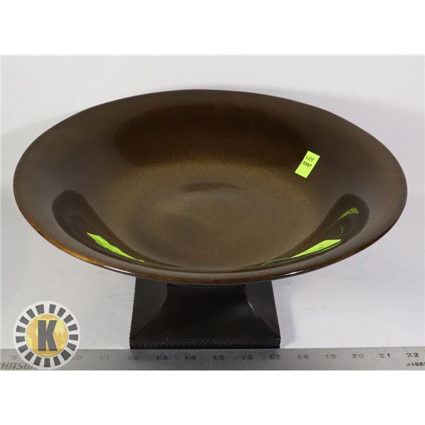 GLASS FRUITS HOLDER CENTRE PIECE