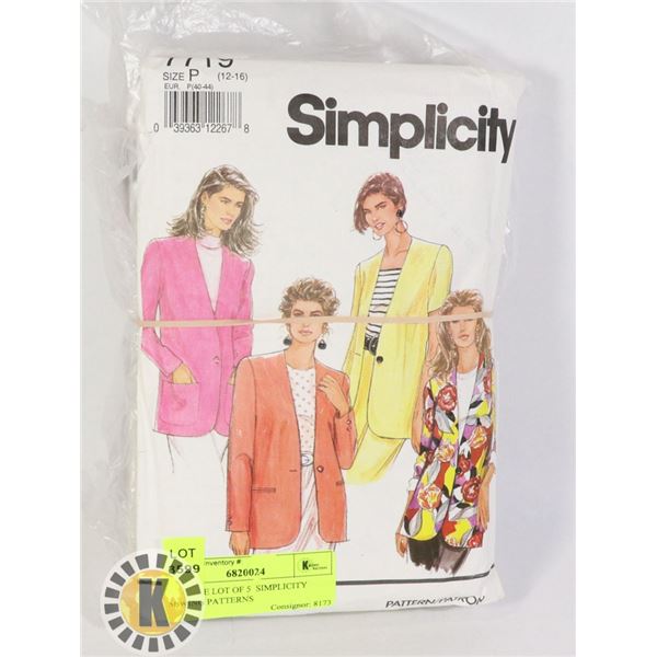 VINTAGE LOT OF 5  SIMPLICITY SEWING PATTERNS