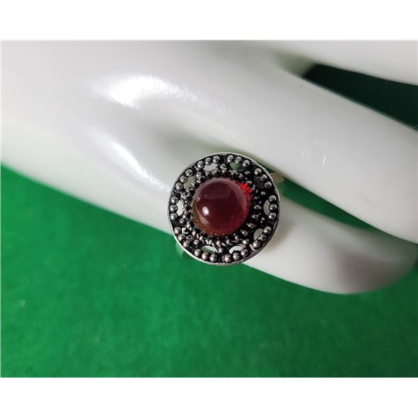 5)  ROUND LAB CREATED GARNET RING SET IN