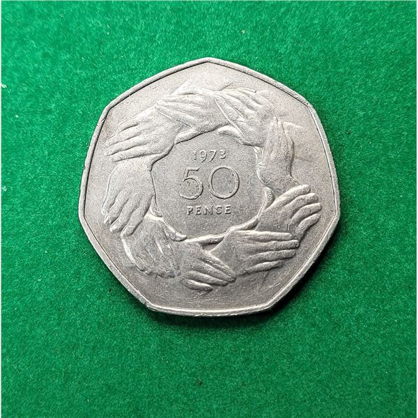 1) GREAT BRITAIN 1973 50 PENCE COIN FROM