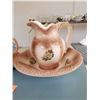 Image 2 : Antique Lrg & Sm Pitcher & Basin Set