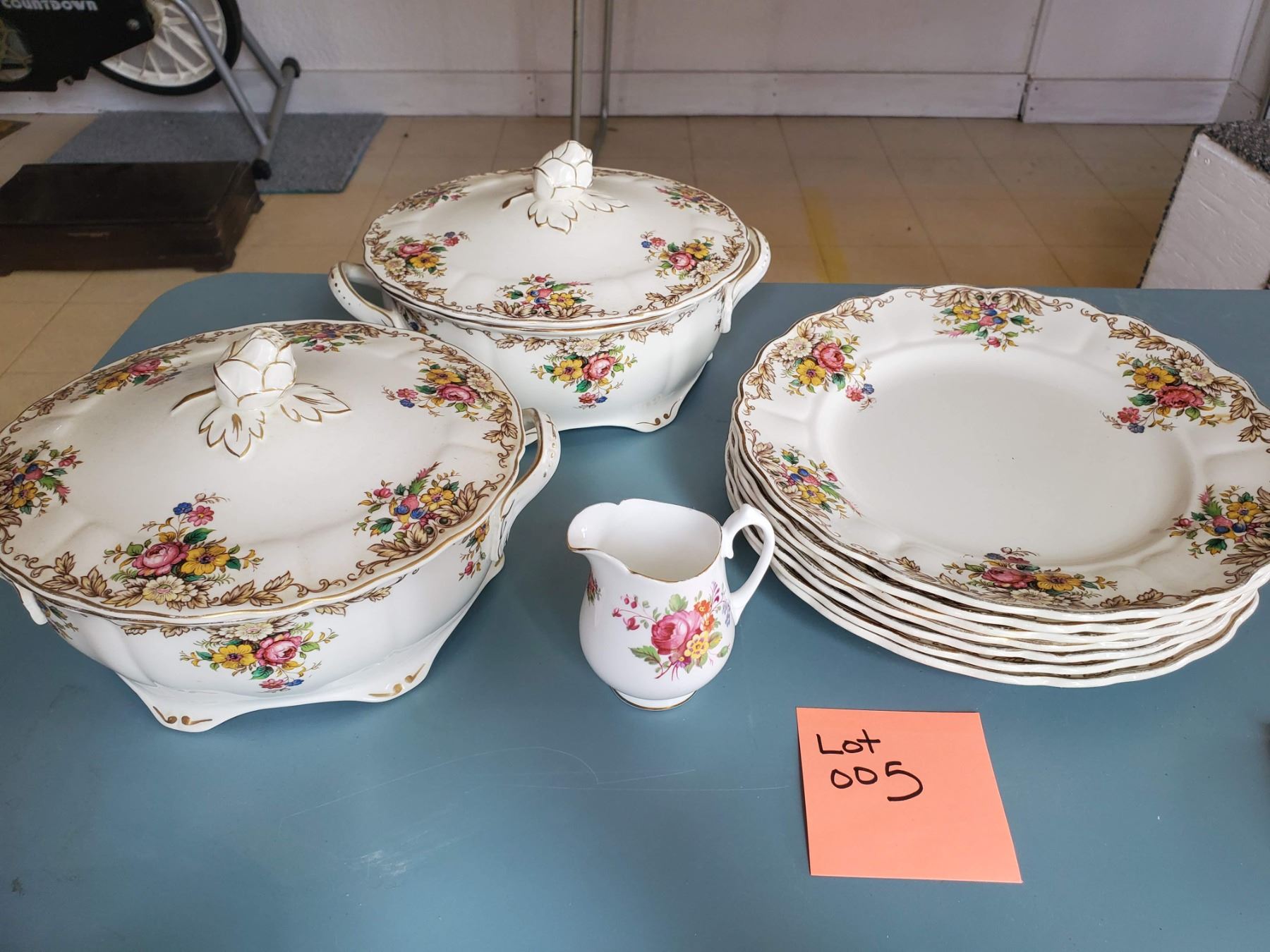 Antique Marlborough Royal Petal, Grindley England "Penrose" Dish Set