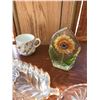 Image 2 : Sunflower Paper Weight,  Crystal Vases & Bowls, Teacup/Saucer
