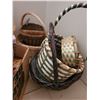 Image 2 : Assorted Baskets