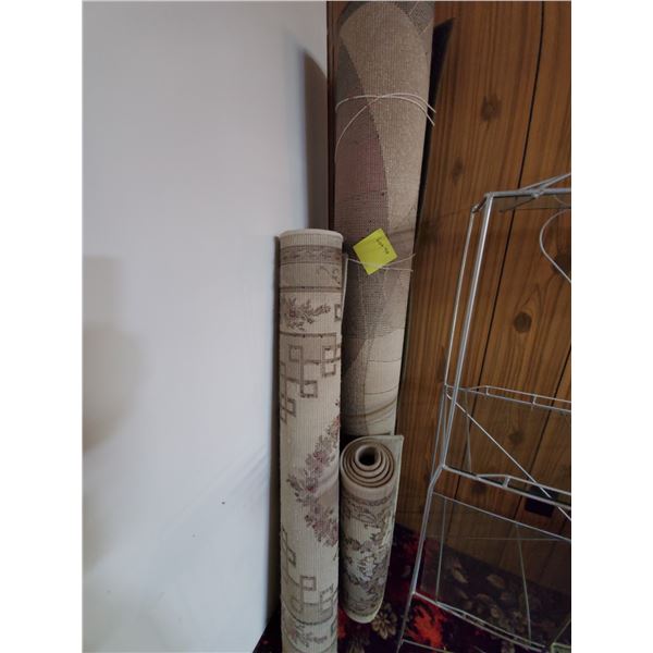 Burgandy & Beige Floral & Geometric Rugs